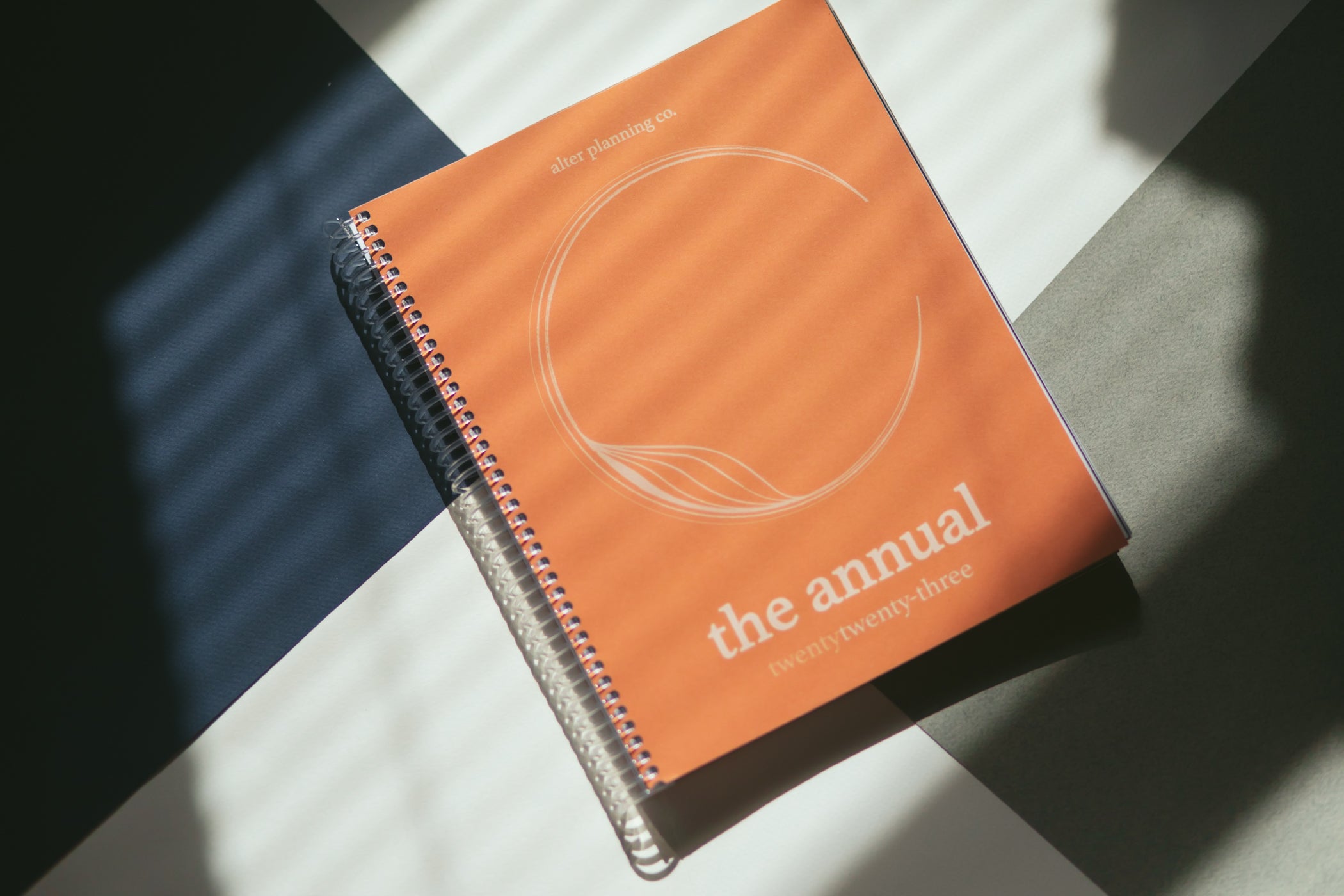 Photo of alter planning co.'s yearly dated goal oriented planner